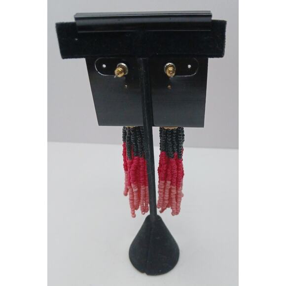 White House Black Market Beaded Tassel Earrings – Pink Ombre Statement – NWT - Picture 2 of 4